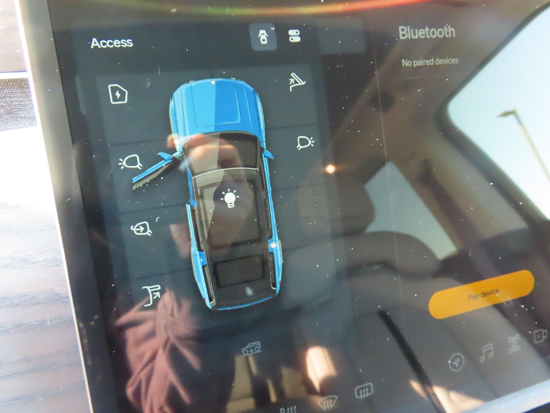 2023 RIVIAN R1S Adventure