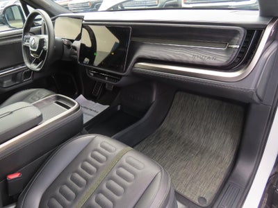 2023 RIVIAN R1S Adventure