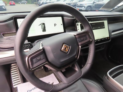 2024 RIVIAN R1S Adventure