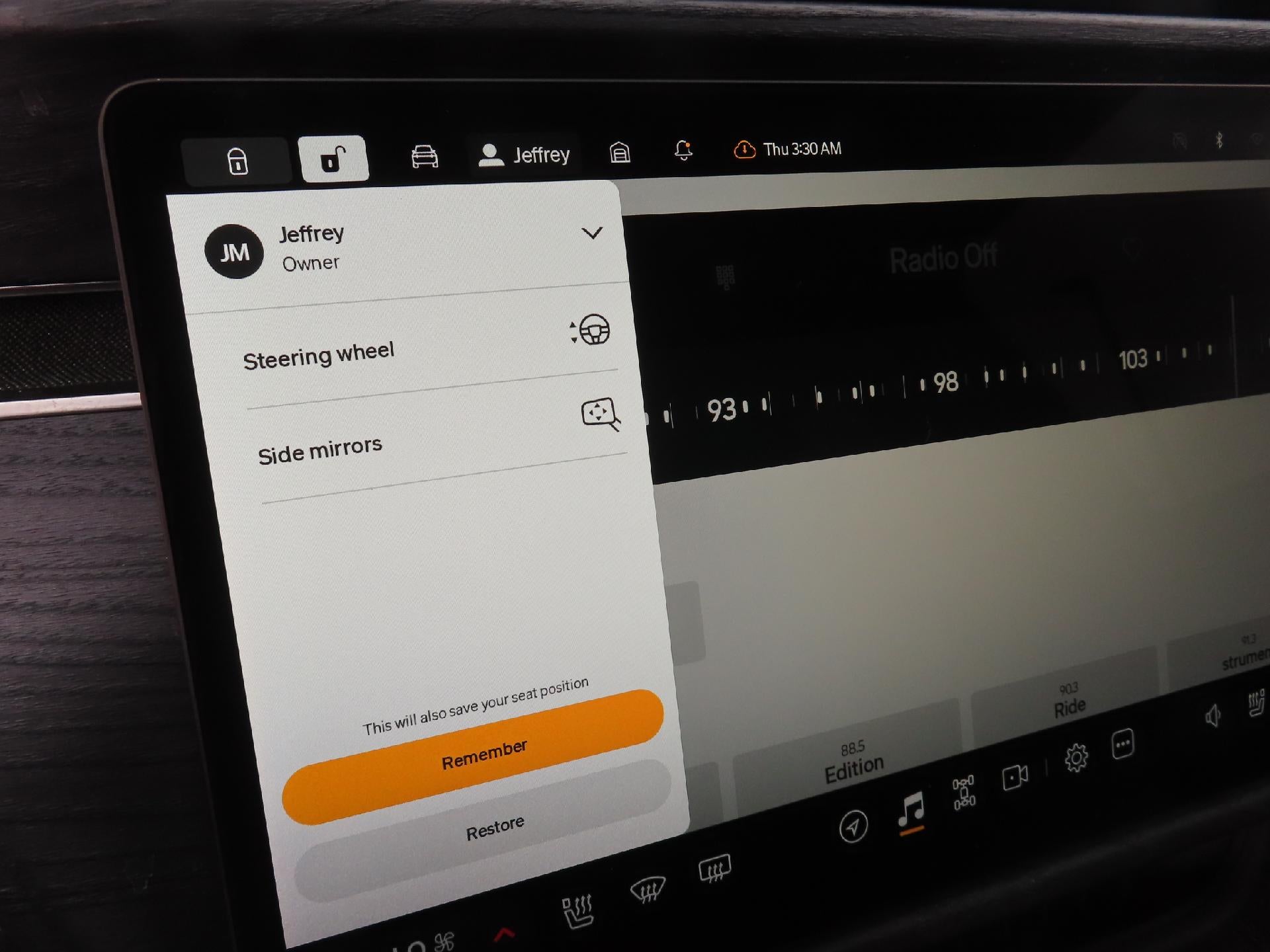 2024 RIVIAN R1S Adventure