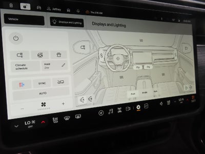 2024 RIVIAN R1S Adventure