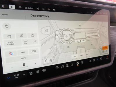 2024 RIVIAN R1S Adventure