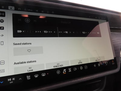 2024 RIVIAN R1S Adventure