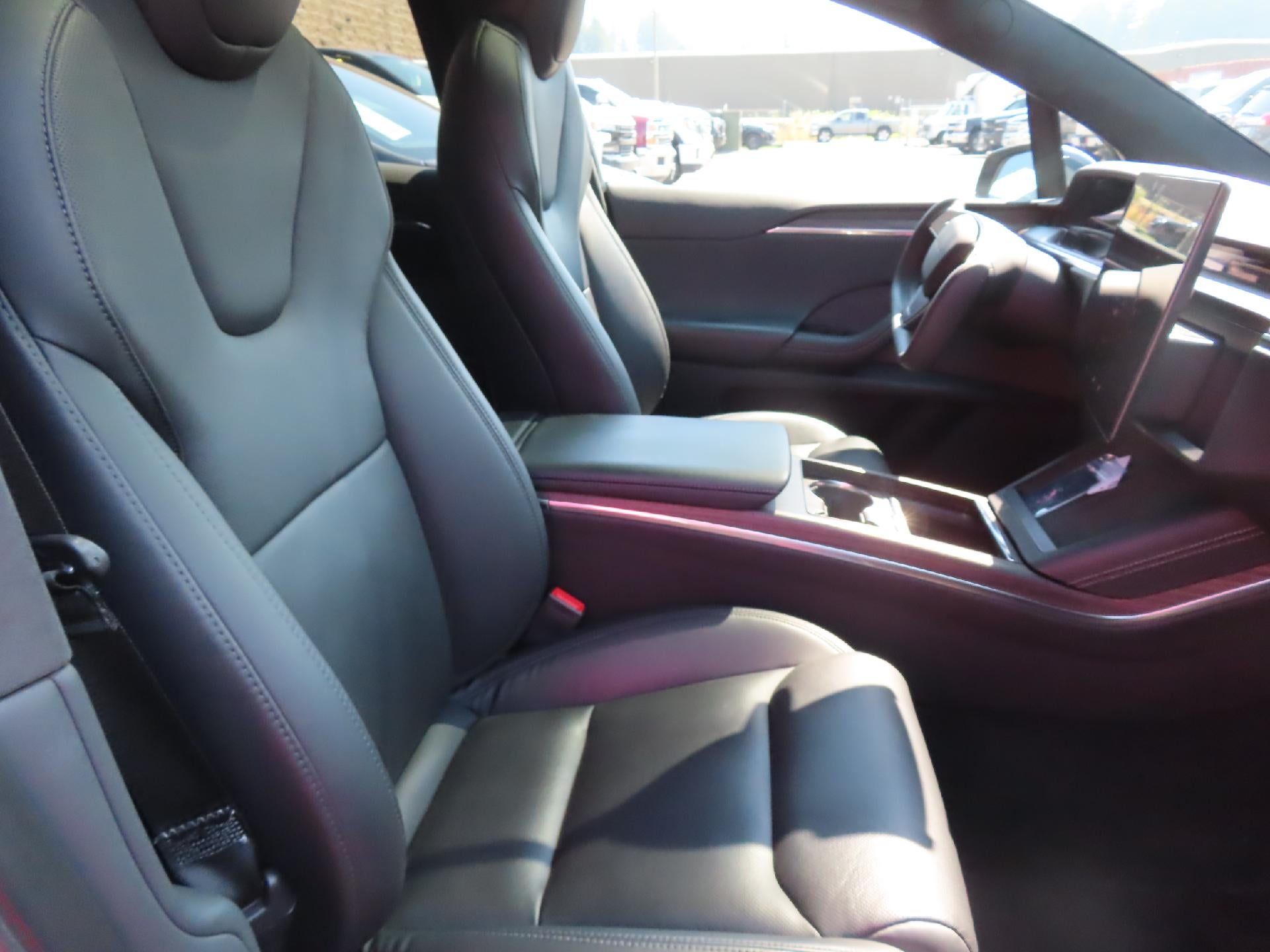 2023 Tesla Model X Standard Range