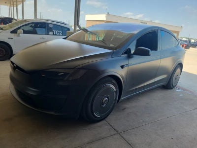 2024 Tesla Model X Plaid