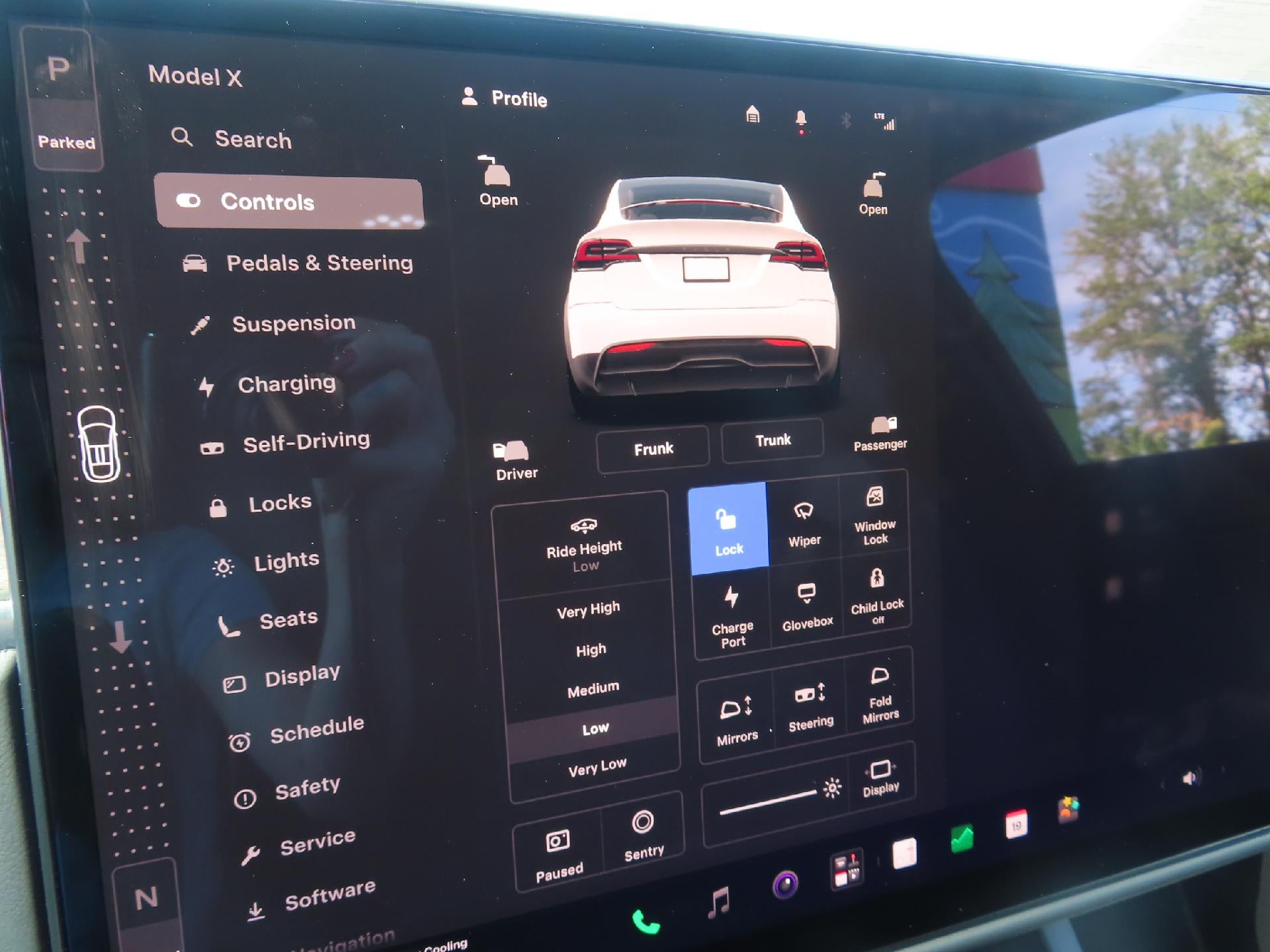 2023 Tesla Model X Standard Range
