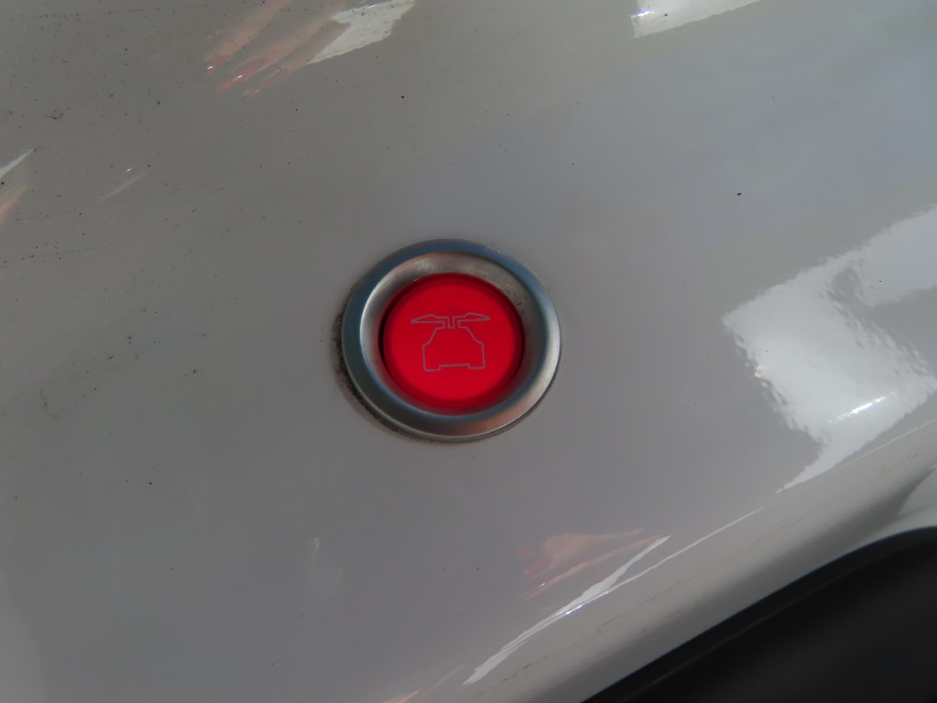 2023 Tesla Model X Standard Range