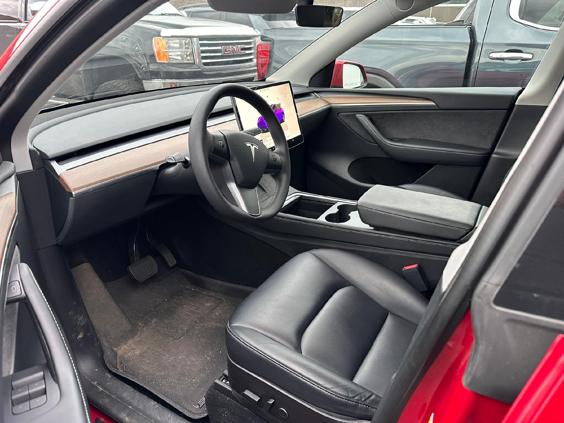 2023 Tesla Model Y Long Range