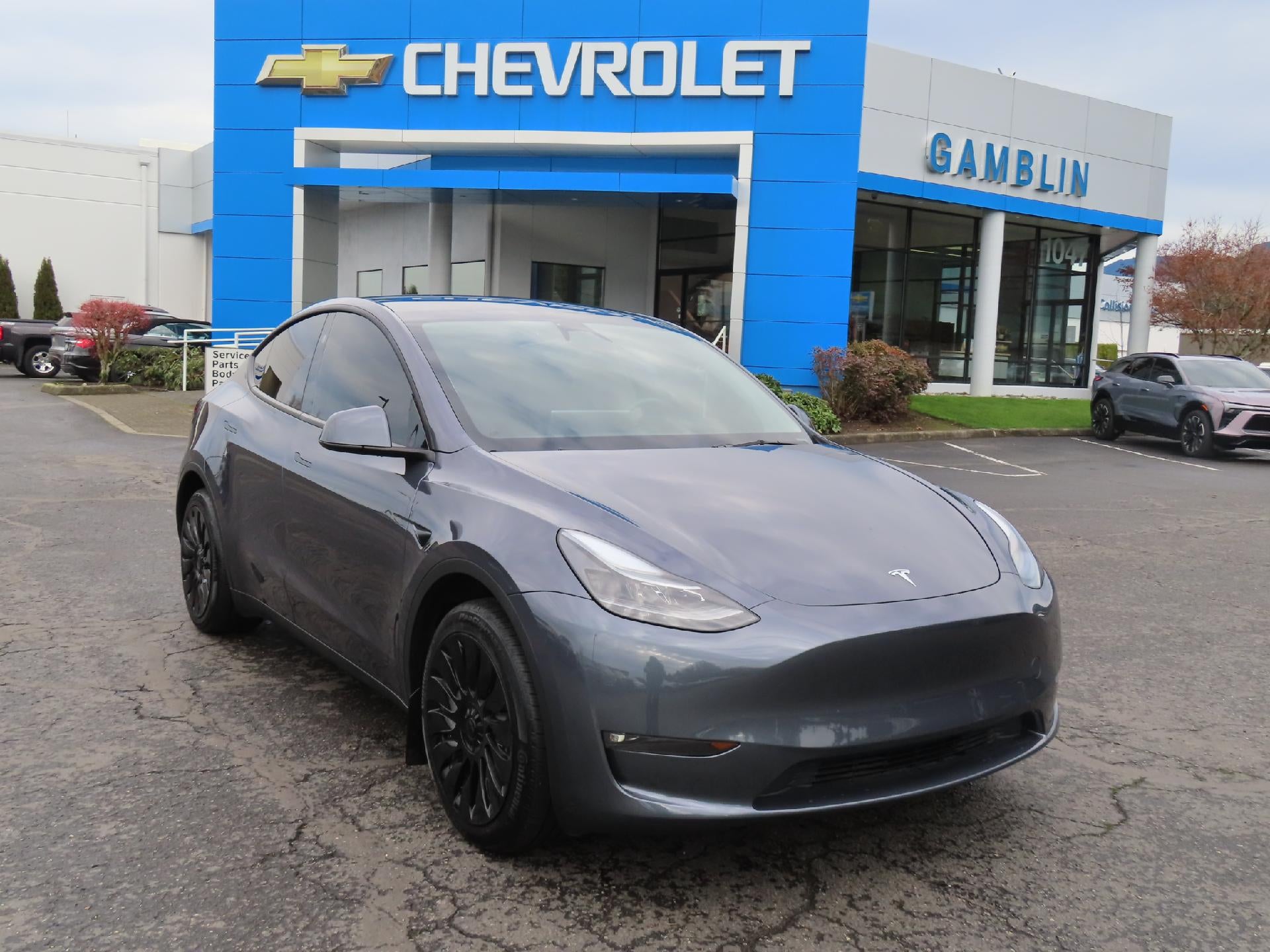 2023 Tesla Model Y Standard Range