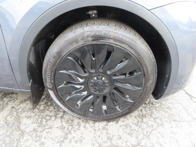 2023 Tesla Model Y Standard Range