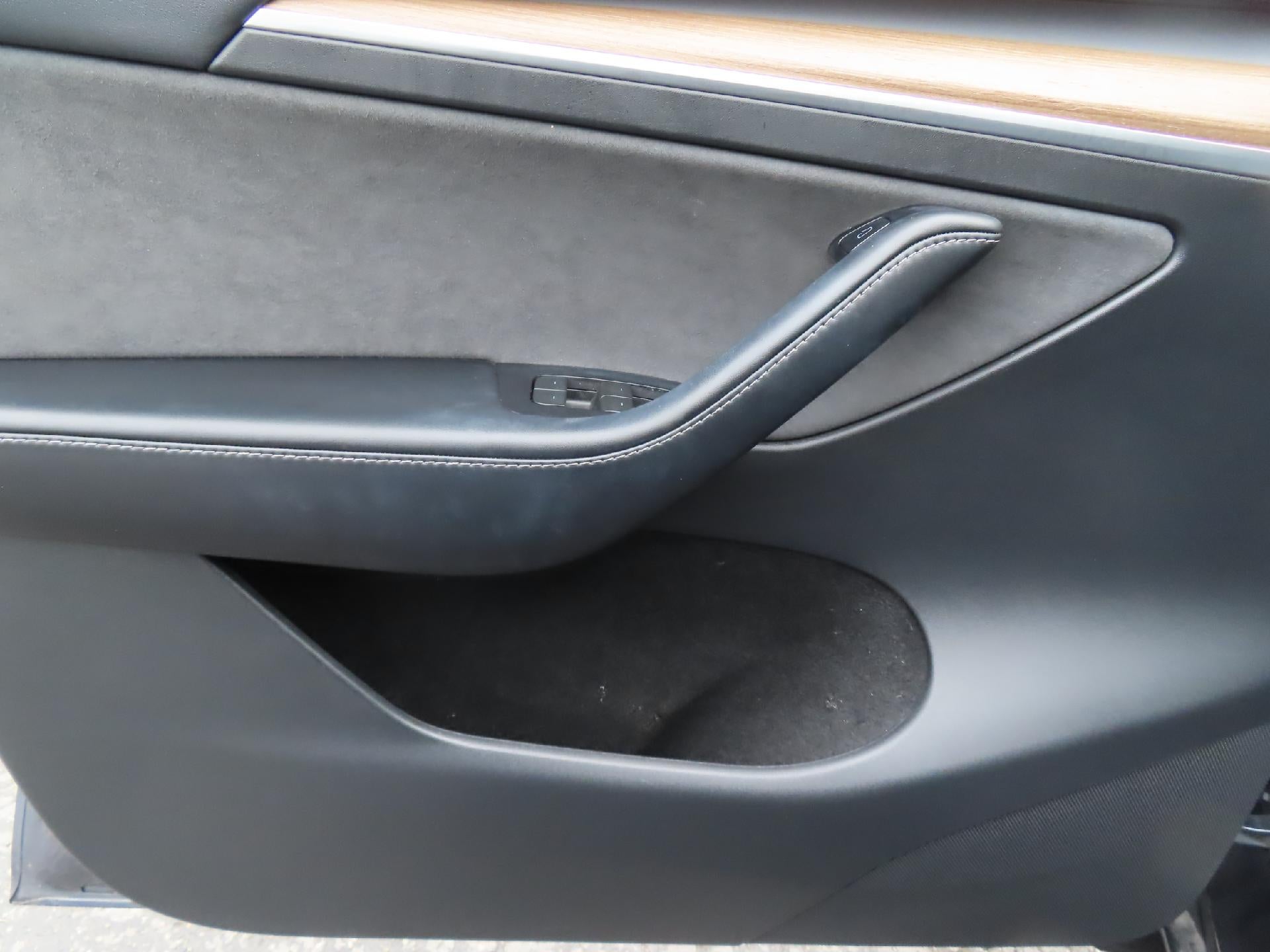 2023 Tesla Model Y Standard Range