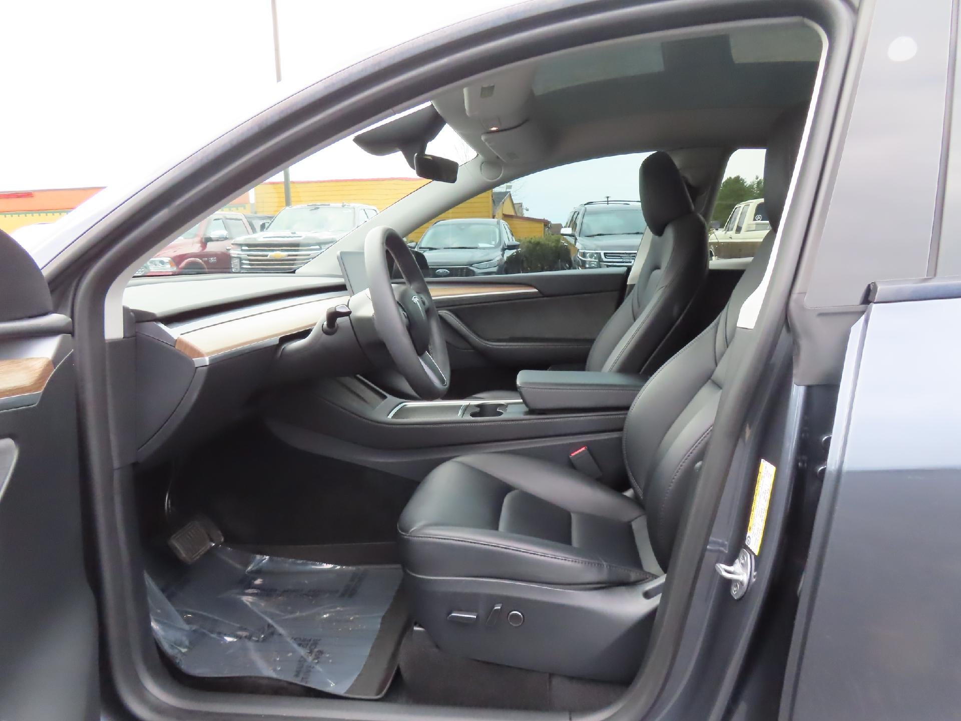 2023 Tesla Model Y Standard Range