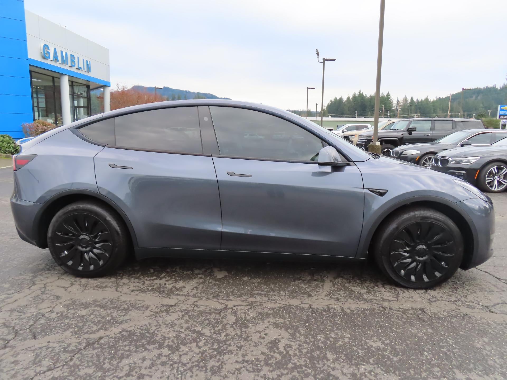 2023 Tesla Model Y Standard Range