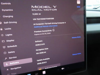 2026 Tesla Model Y Premium