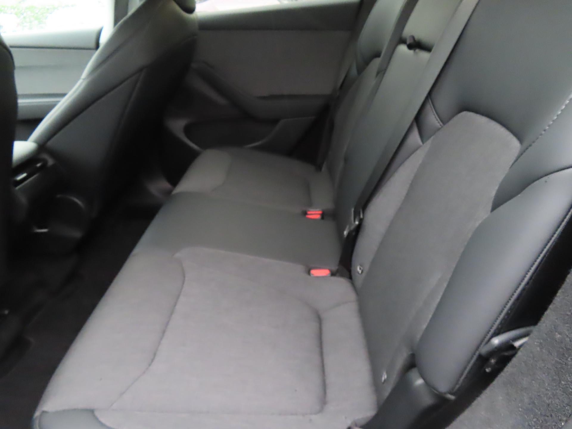 2026 Tesla Model Y Premium - Photo 26