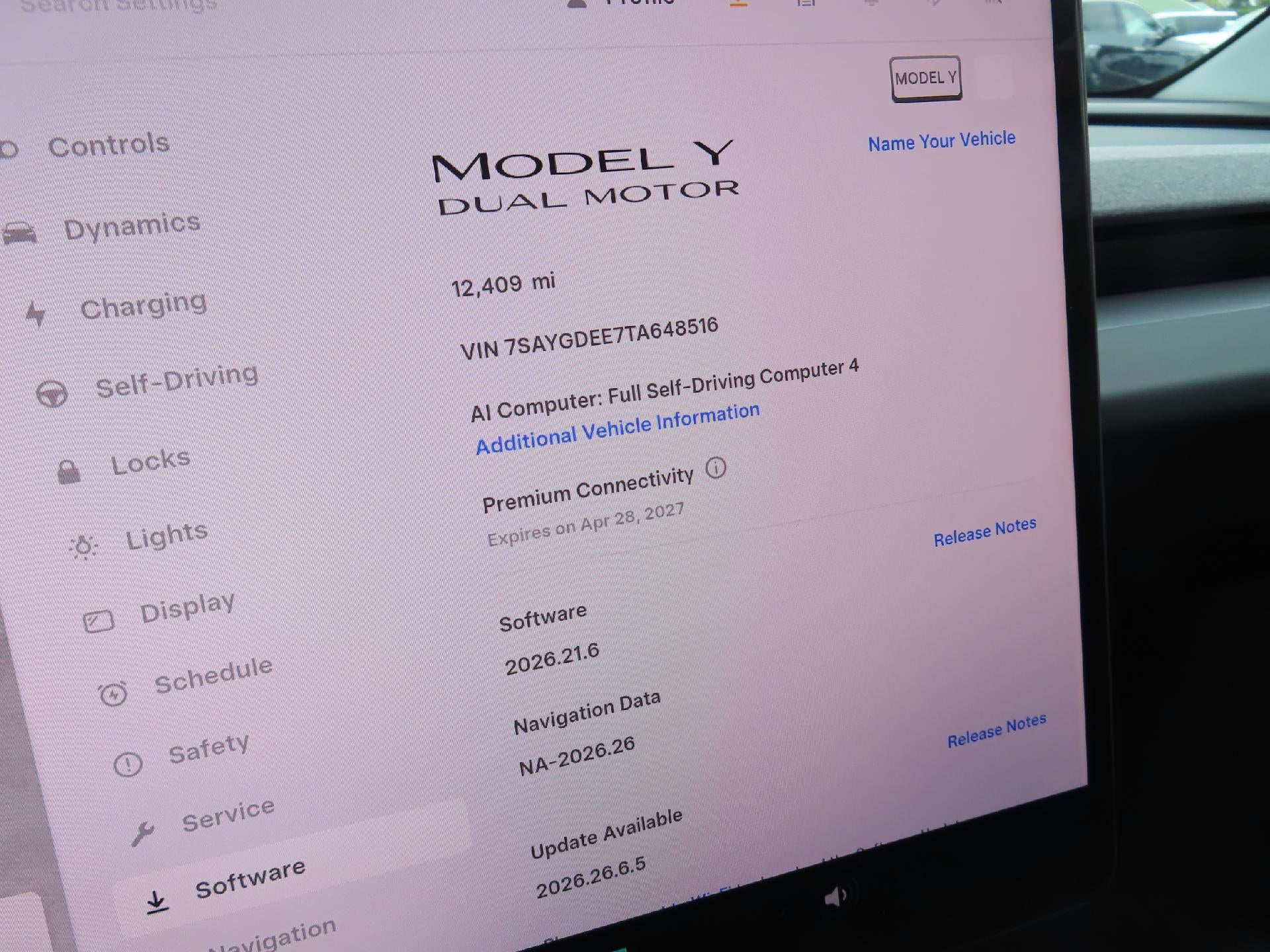 2026 Tesla Model Y Long Range - Photo 19
