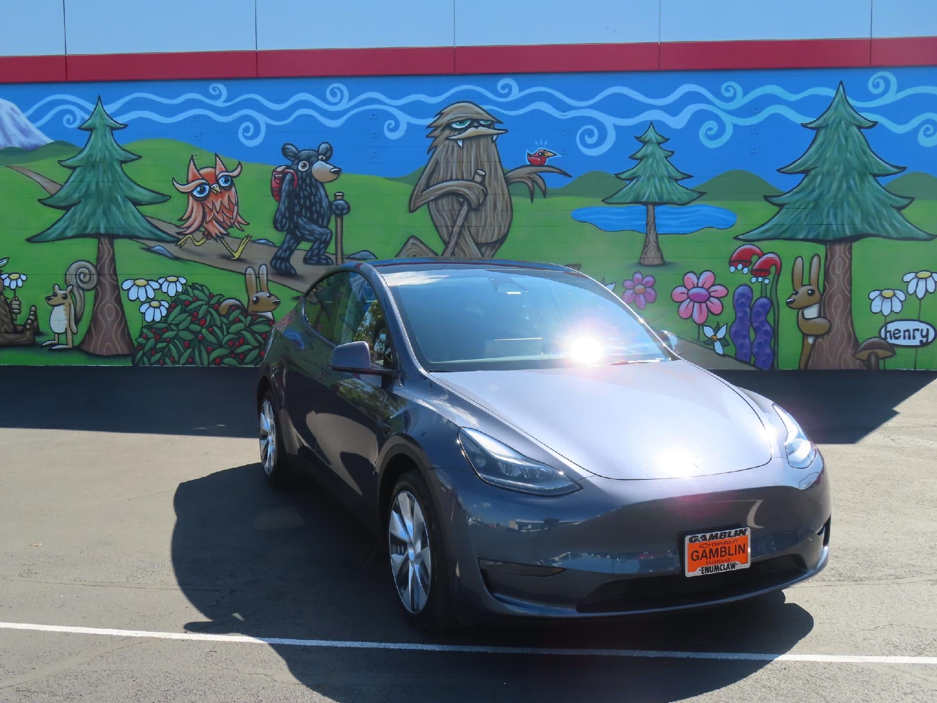 2023 Tesla Model Y Long Range