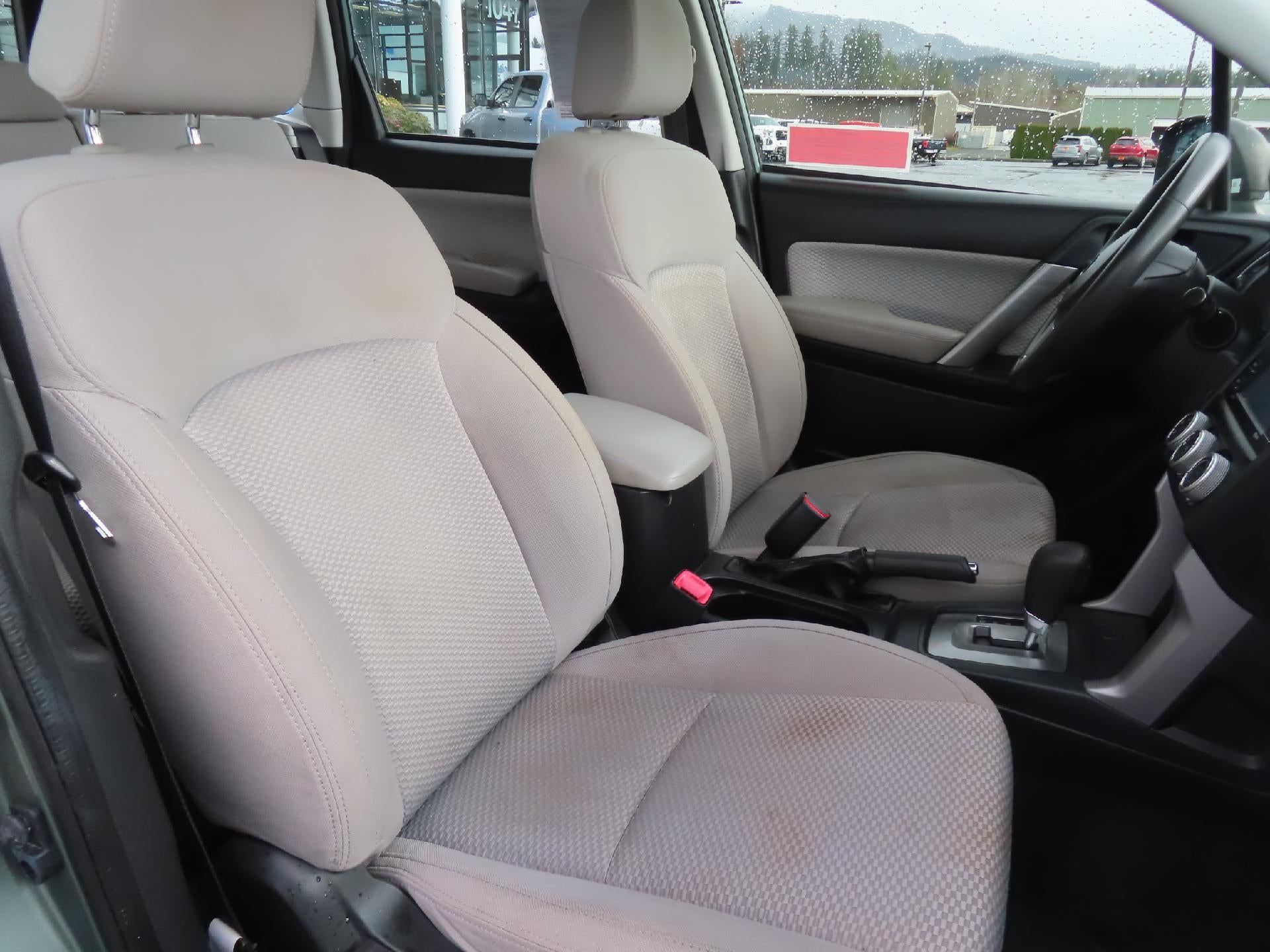 2017 Subaru Forester 2.5i