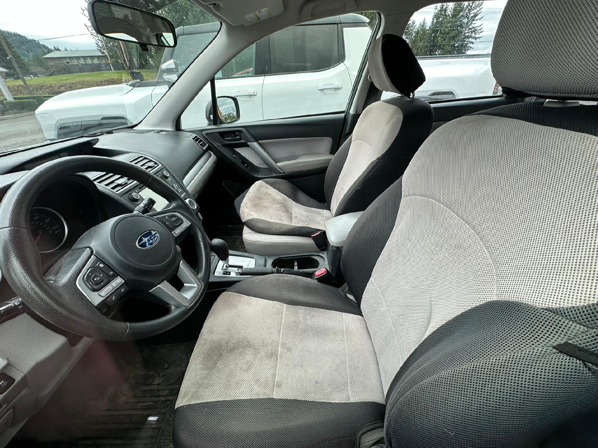 2017 Subaru Forester 2.5i