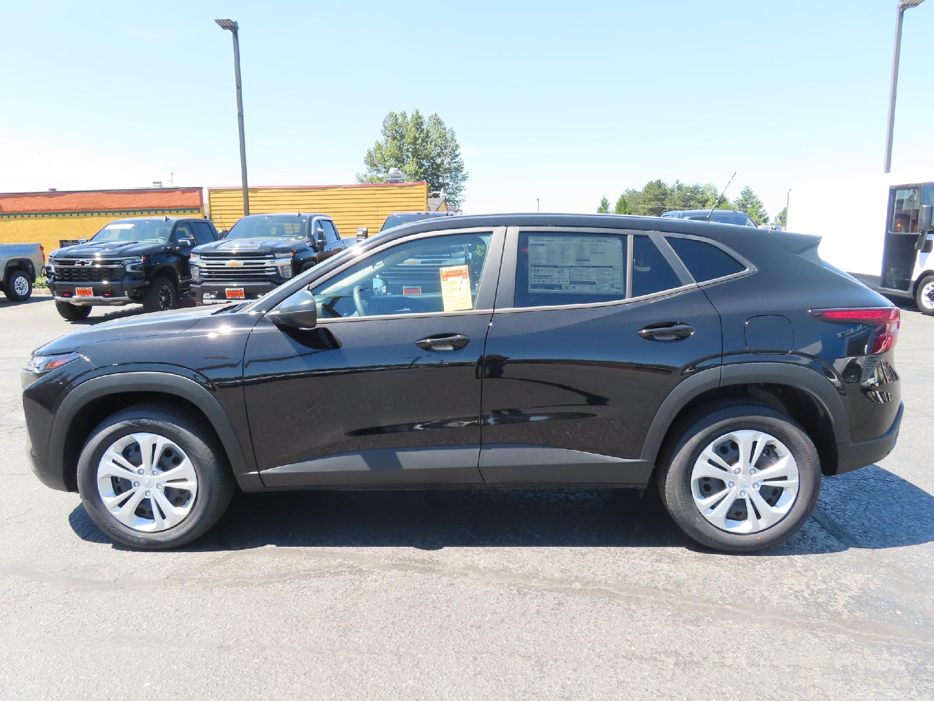 2026 Chevrolet Trax LS FWD