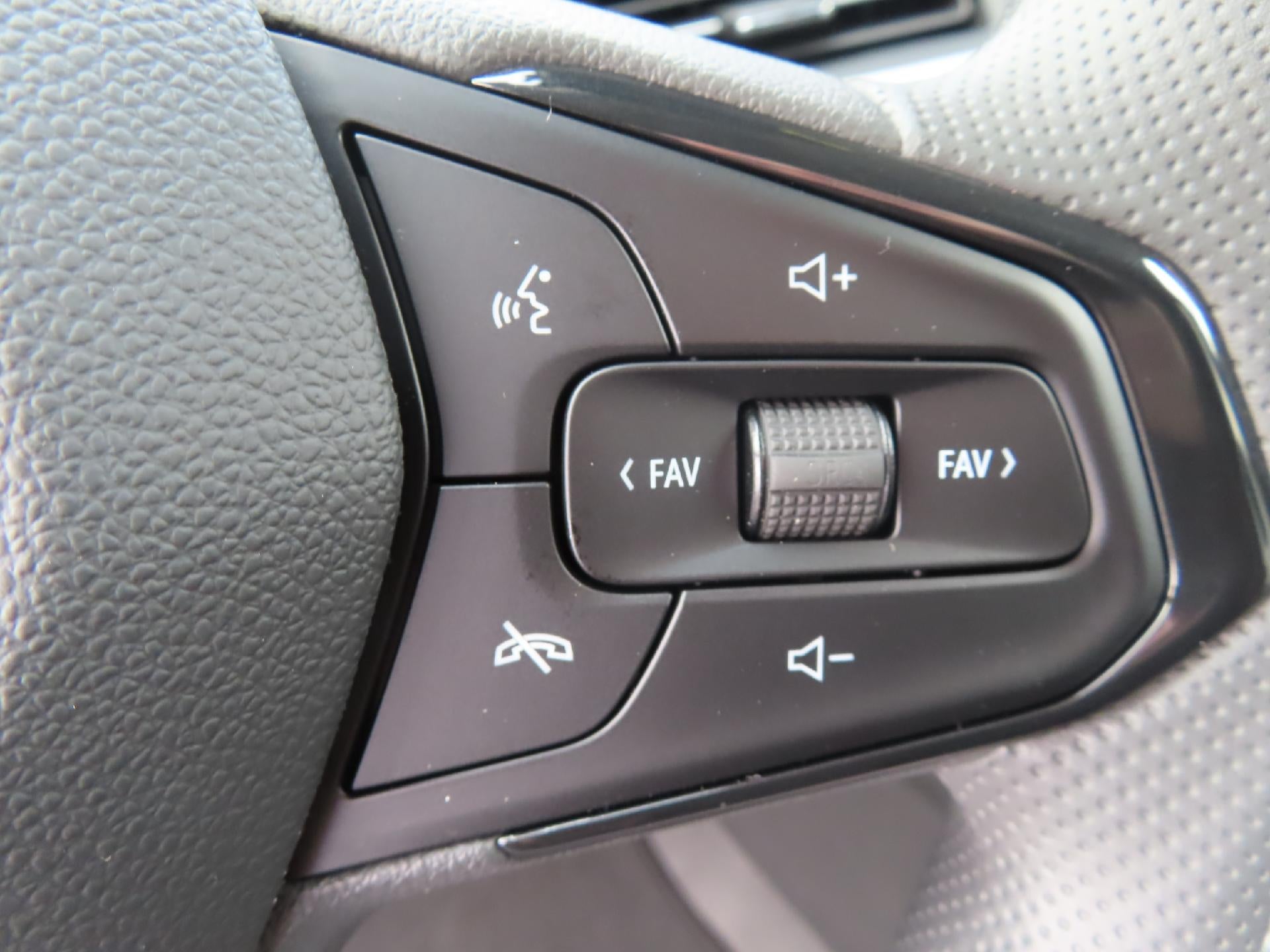 2026 Chevrolet Trax 1LS FWD