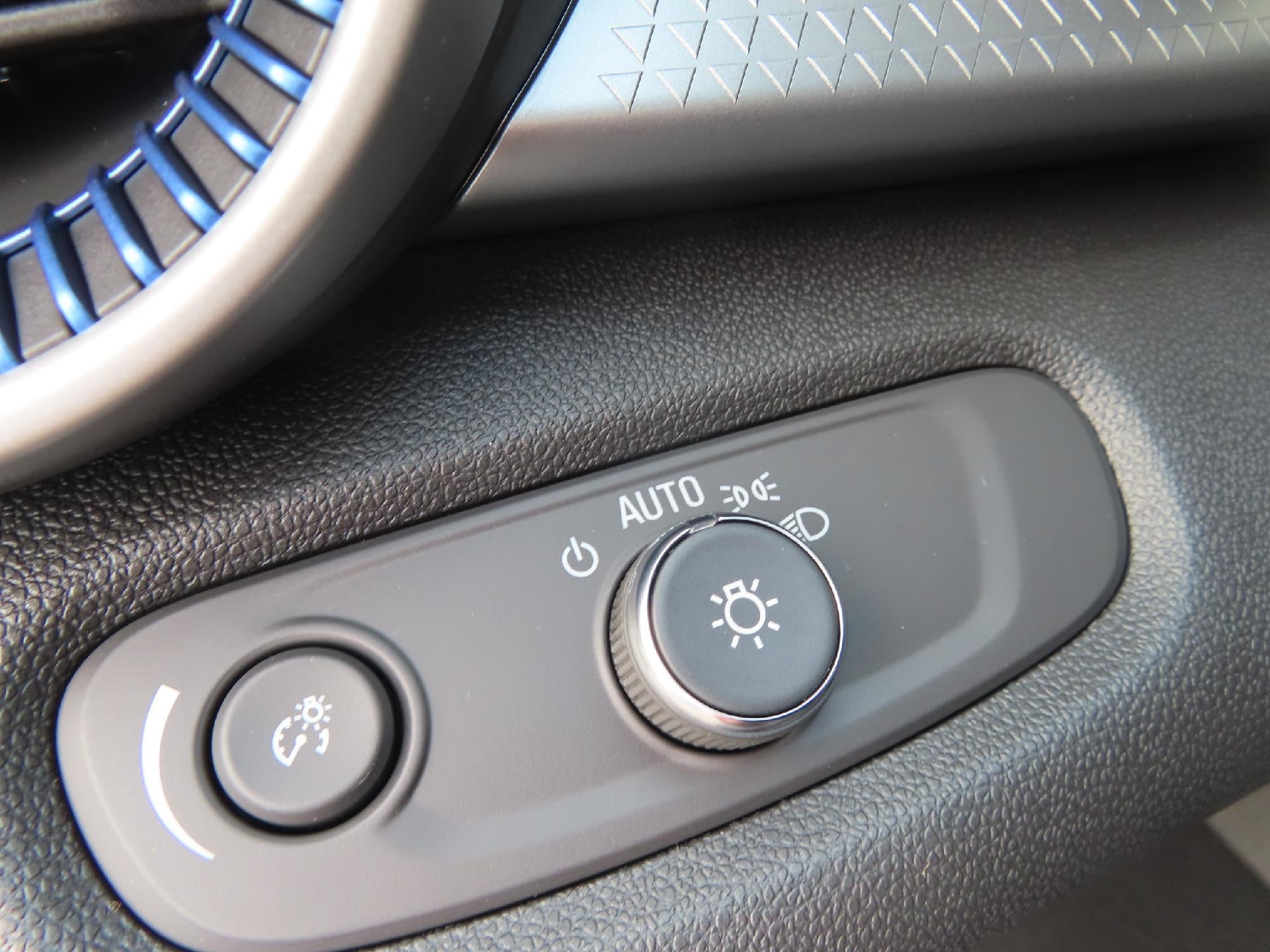 2026 Chevrolet Trax 1LS FWD