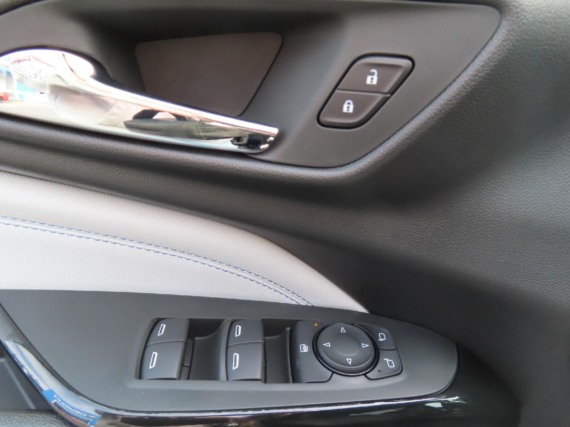 2026 Chevrolet Trax LT FWD