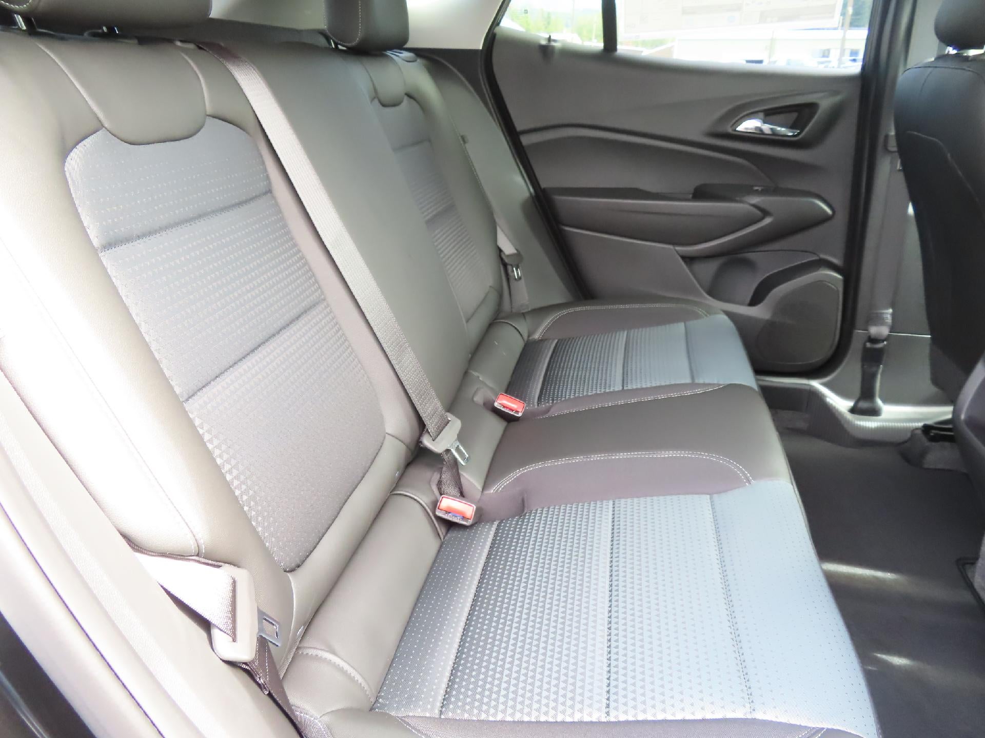 2026 Chevrolet Trax LT FWD