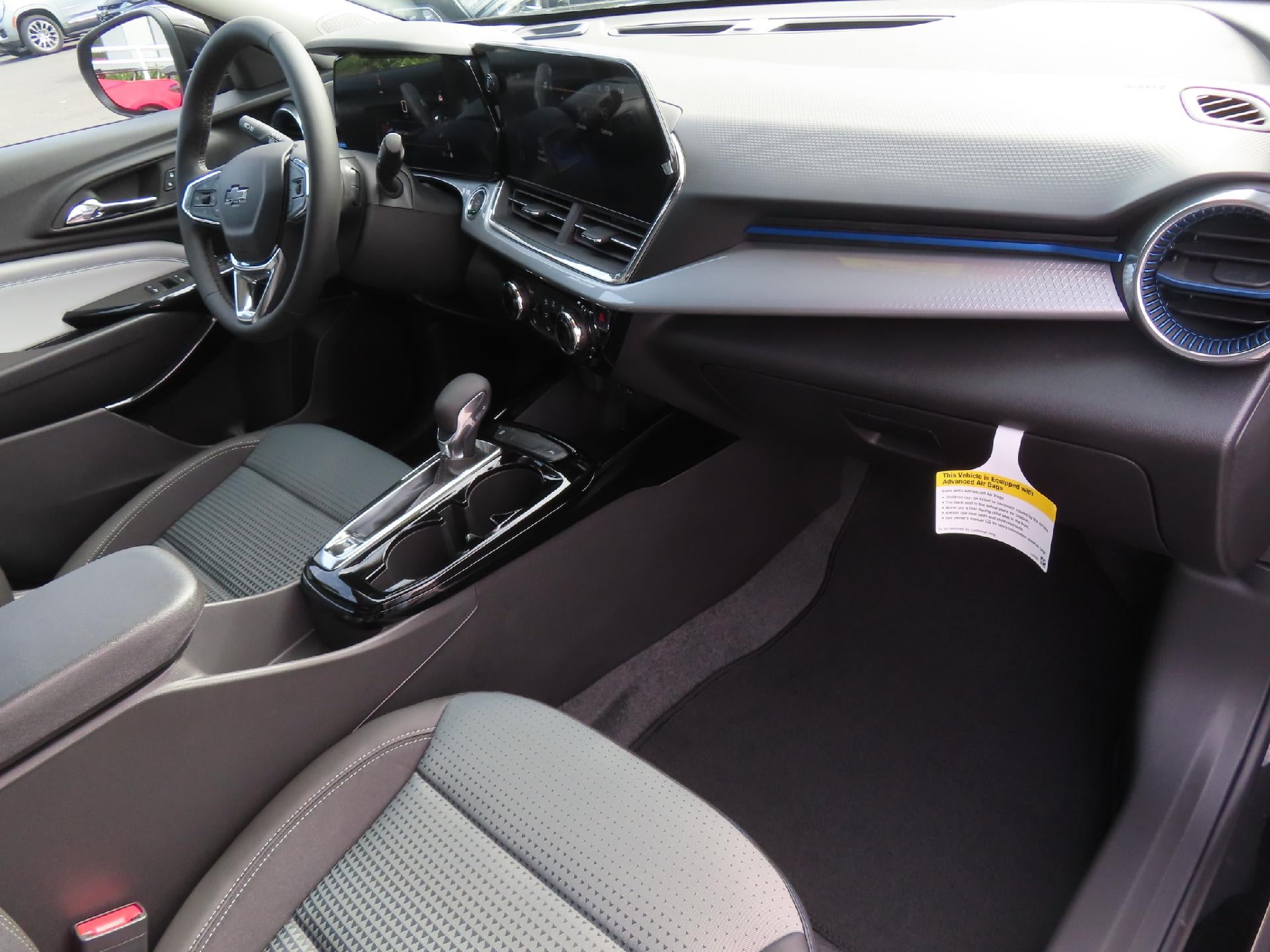 2026 Chevrolet Trax LT FWD