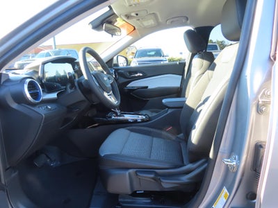 2026 Chevrolet Trax LT FWD