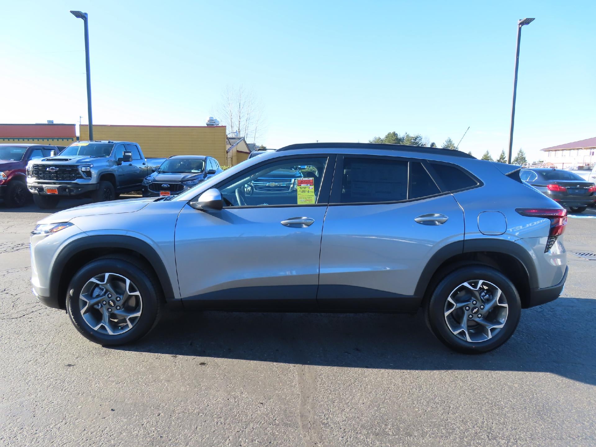 2026 Chevrolet Trax LT FWD