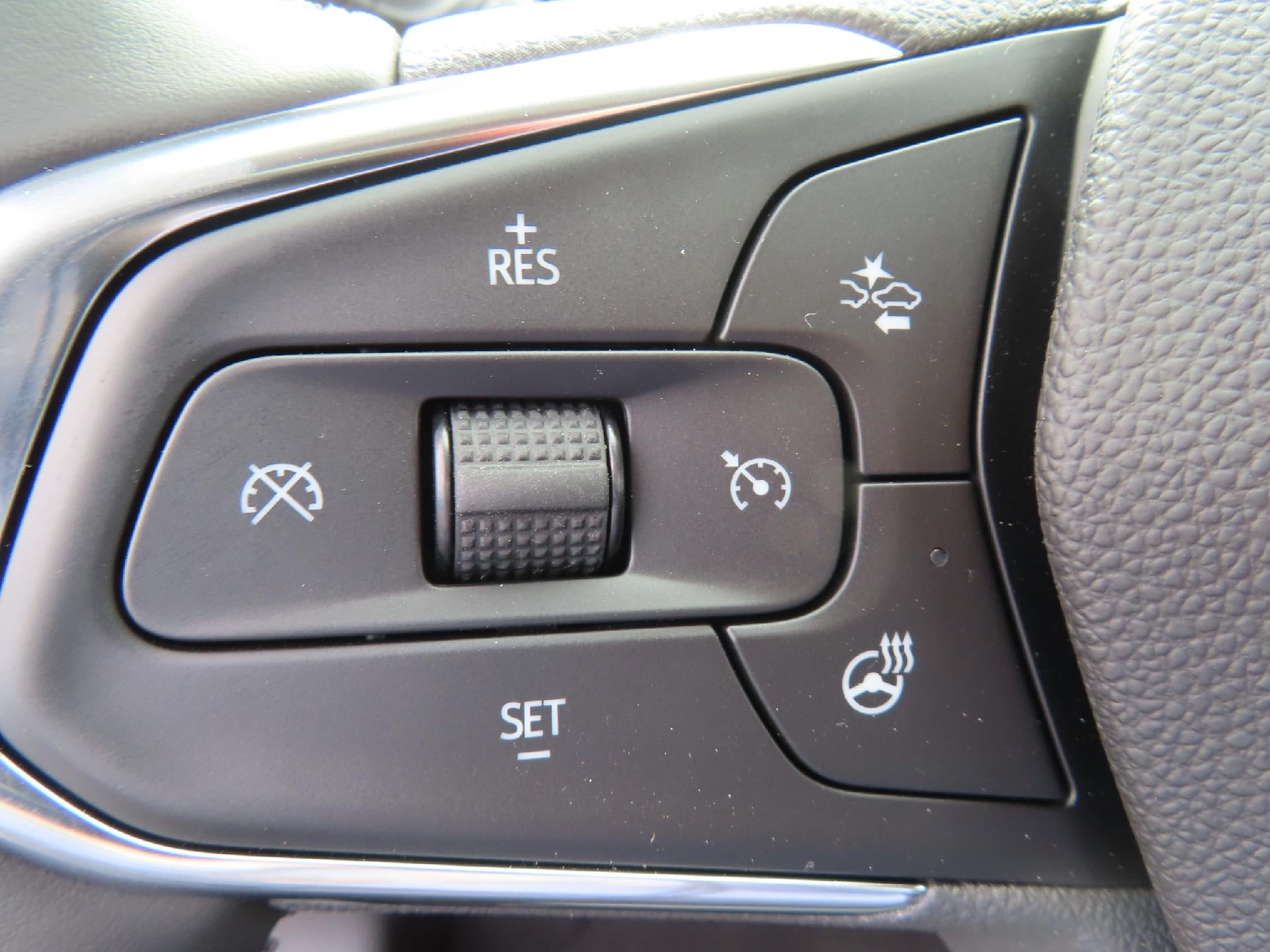 2026 Chevrolet Trax LT FWD