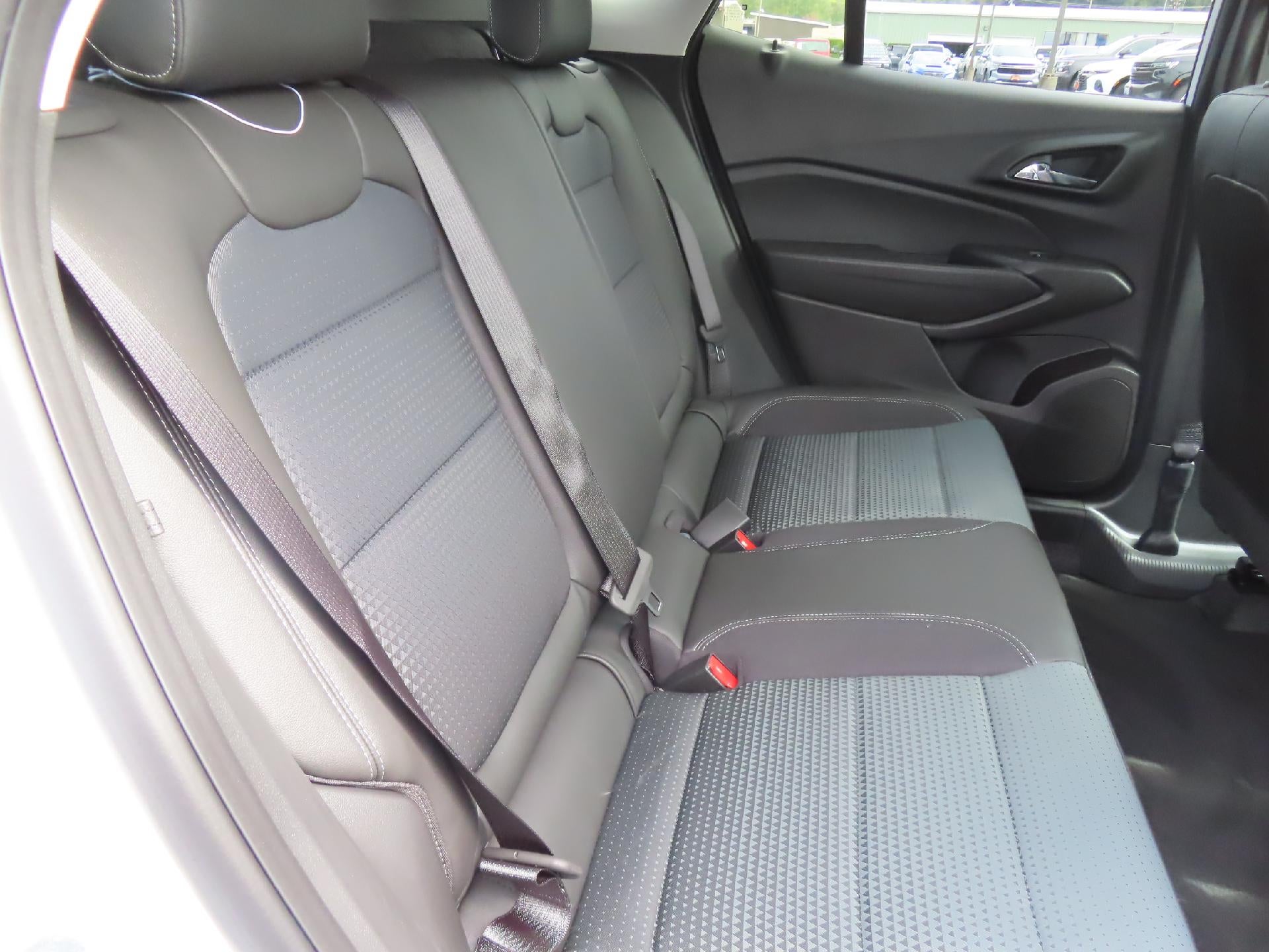 2026 Chevrolet Trax LT FWD