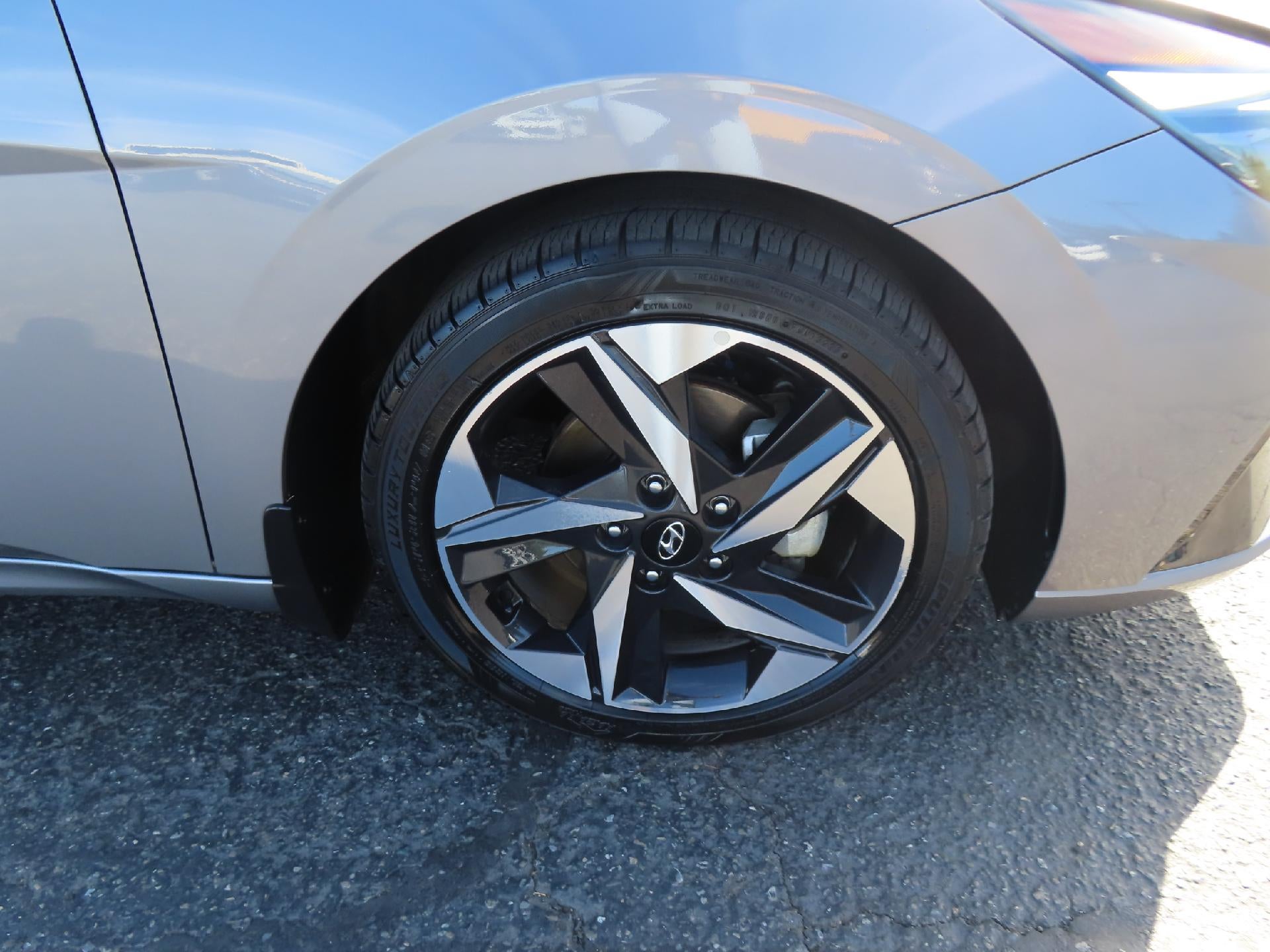 2022 Hyundai Elantra Hybrid Limited