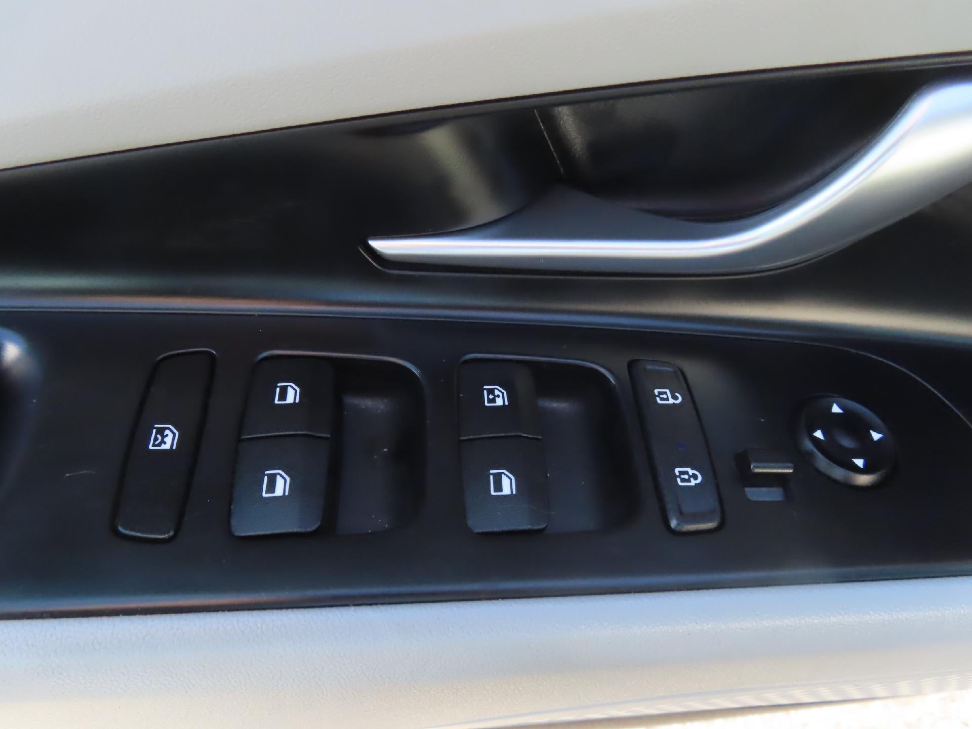 2022 Hyundai Elantra Hybrid Limited