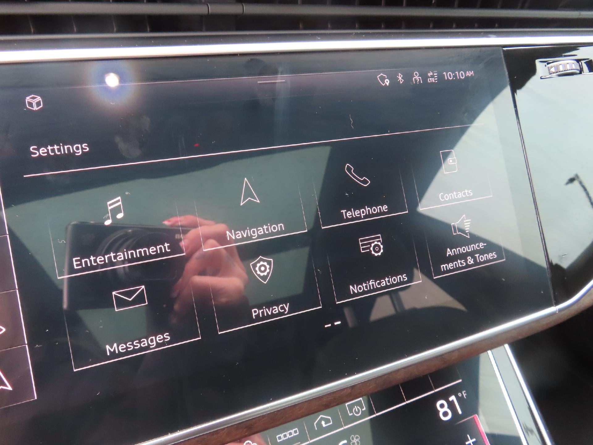 2023 Audi Q8 55 Premium Plus