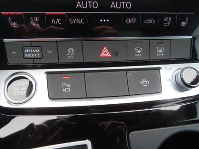 2023 Audi Q8 55 Premium Plus