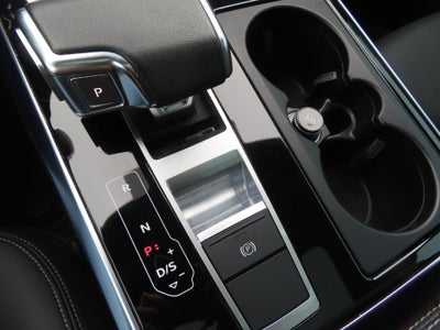 2023 Audi Q8 55 Premium Plus