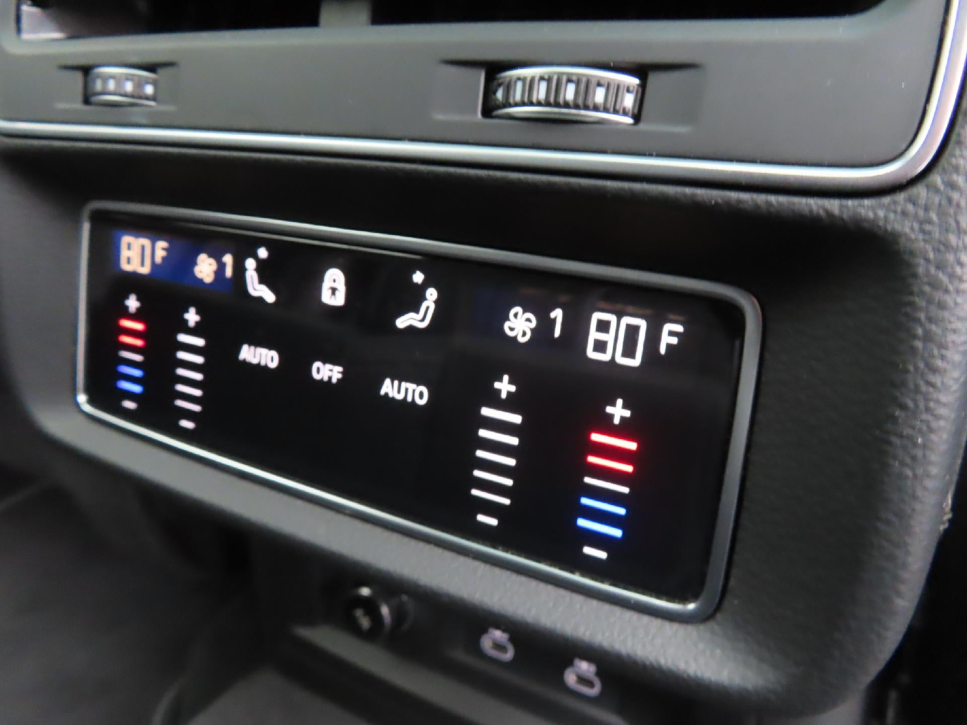 2023 Audi Q8 55 Premium Plus