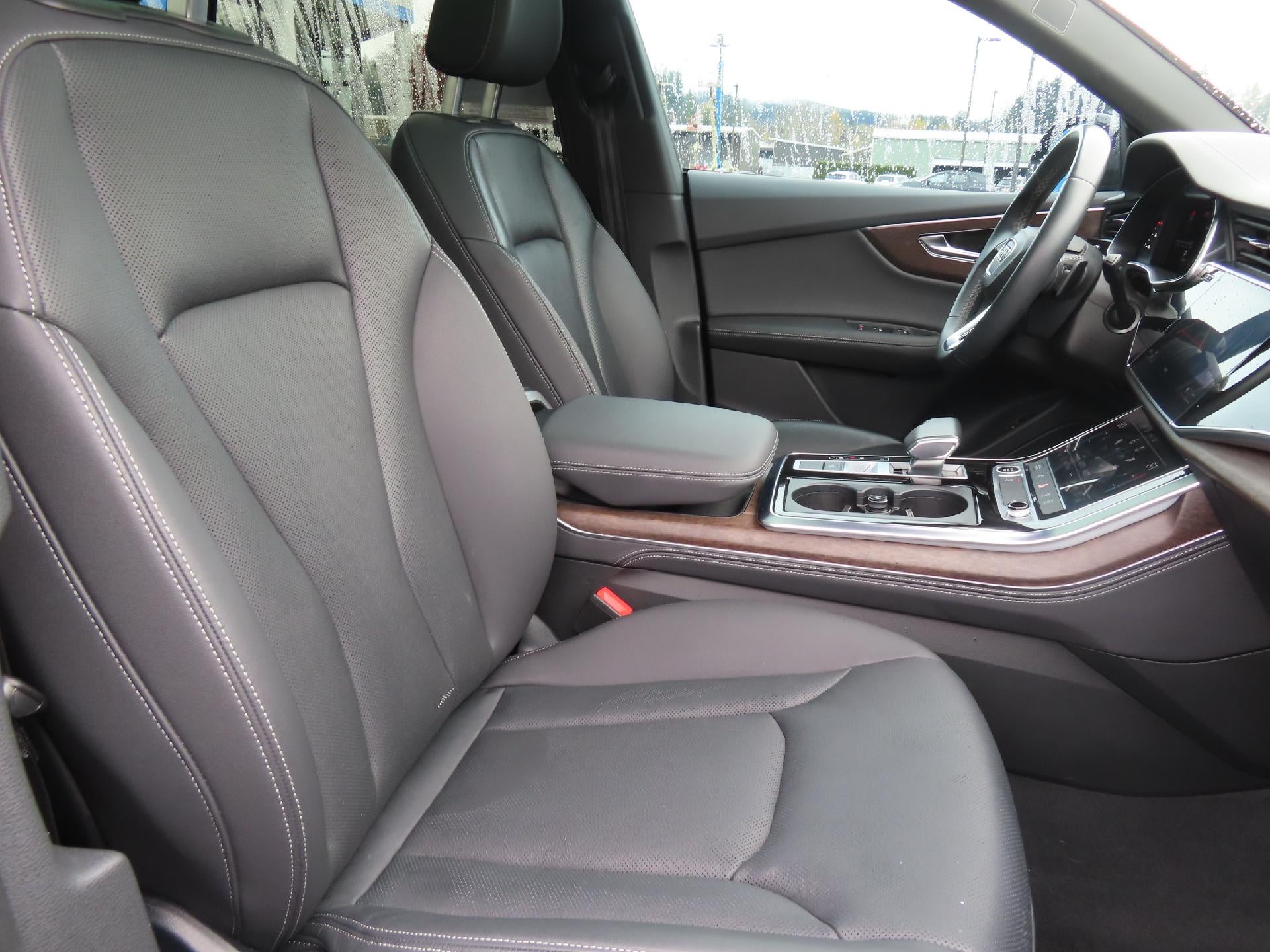 2023 Audi Q8 55 Premium Plus