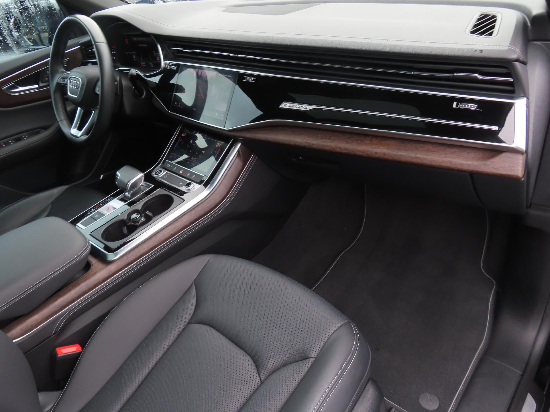 2023 Audi Q8 55 Premium Plus