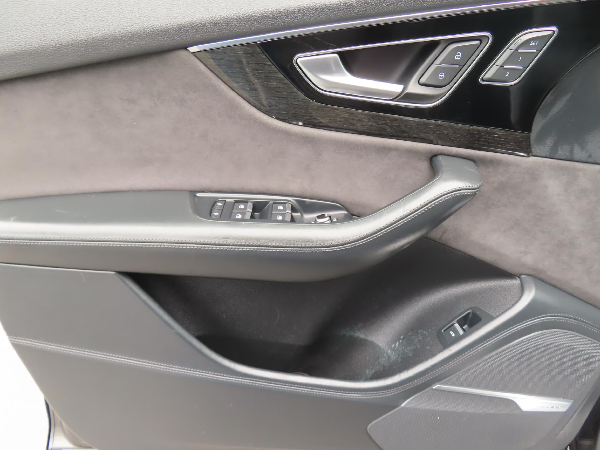 2019 Audi Q7 55 Prestige