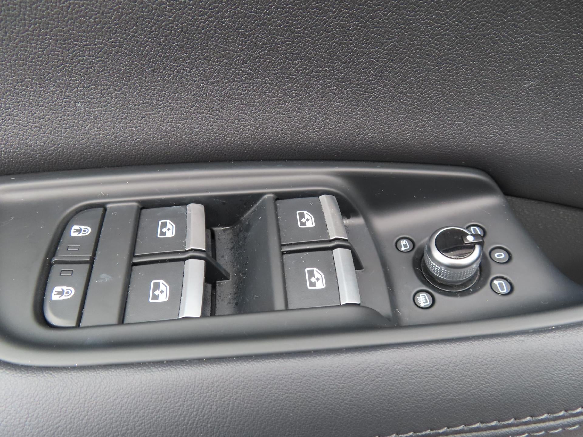 2023 Audi Q7 55 Prestige