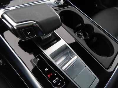 2023 Audi Q7 55 Prestige