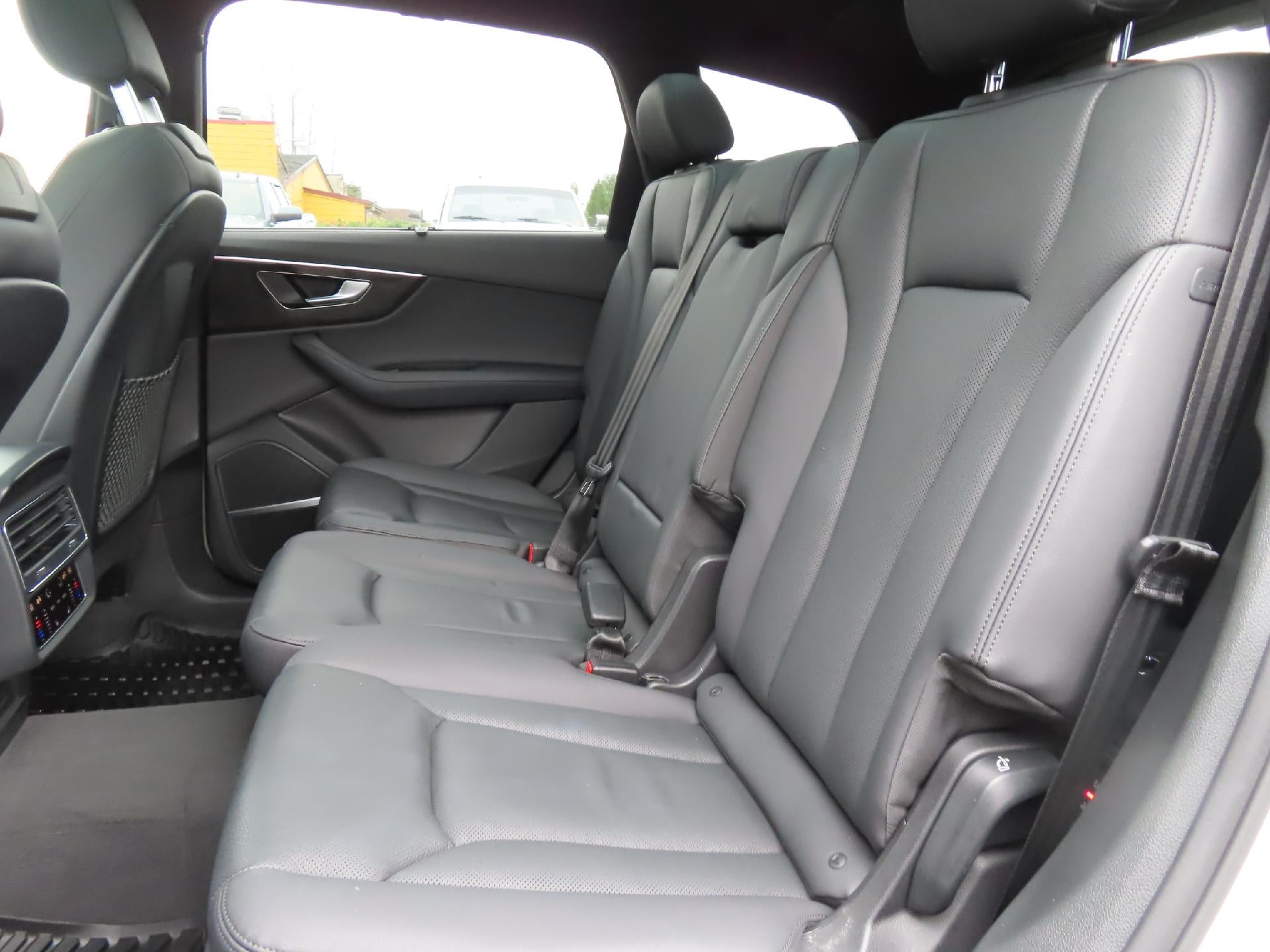 2023 Audi Q7 55 Prestige