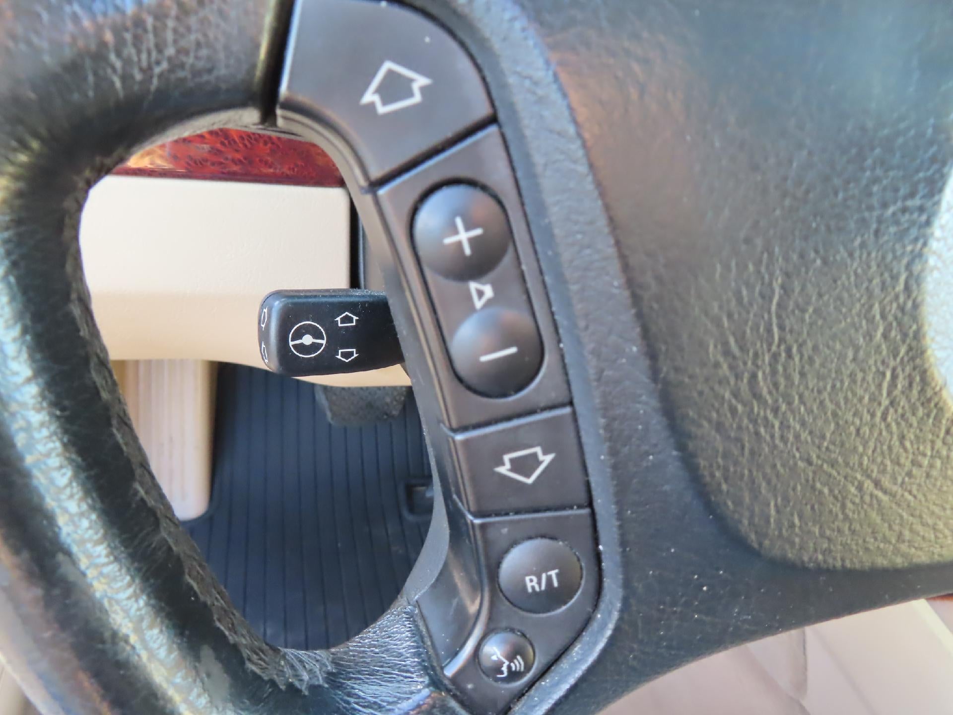 2003 BMW 5 Series 525i