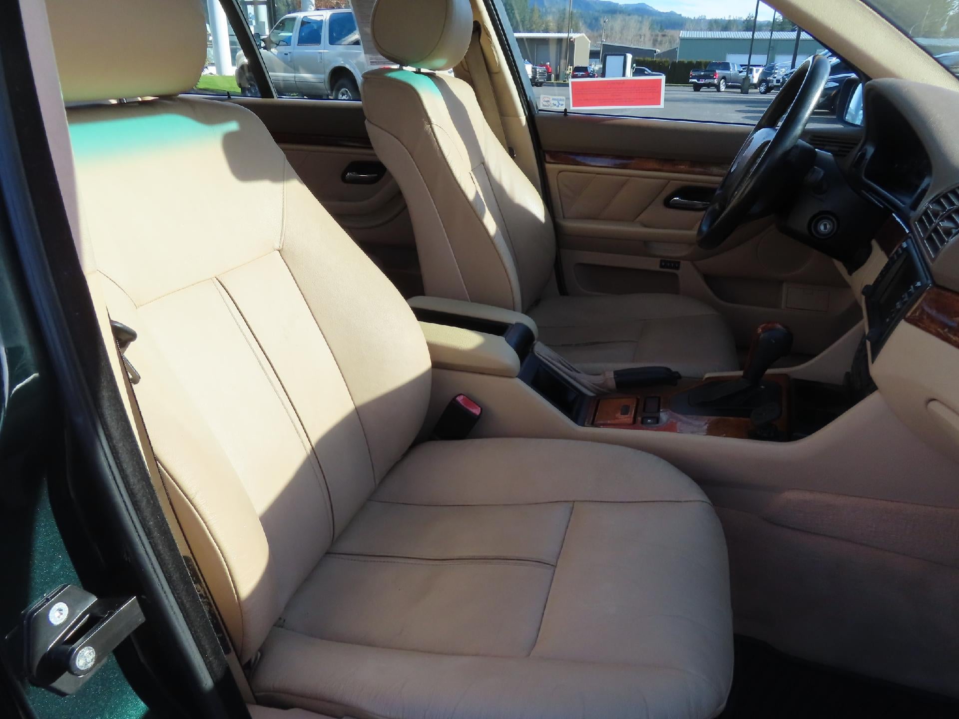 2003 BMW 5 Series 525i