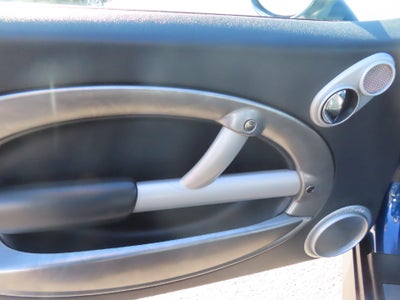 2003 MINI Cooper Hardtop Base