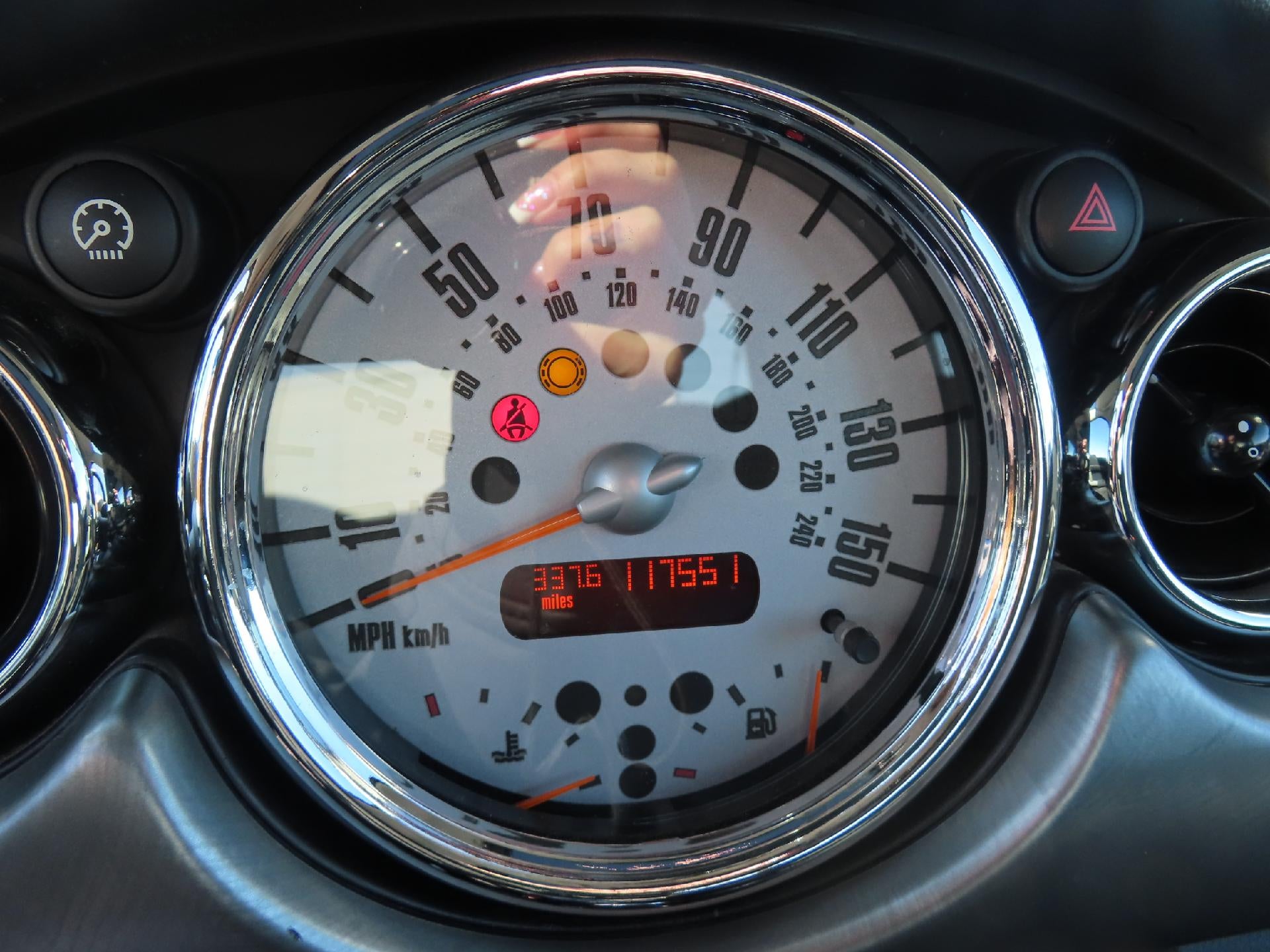 2003 MINI Cooper Hardtop Base