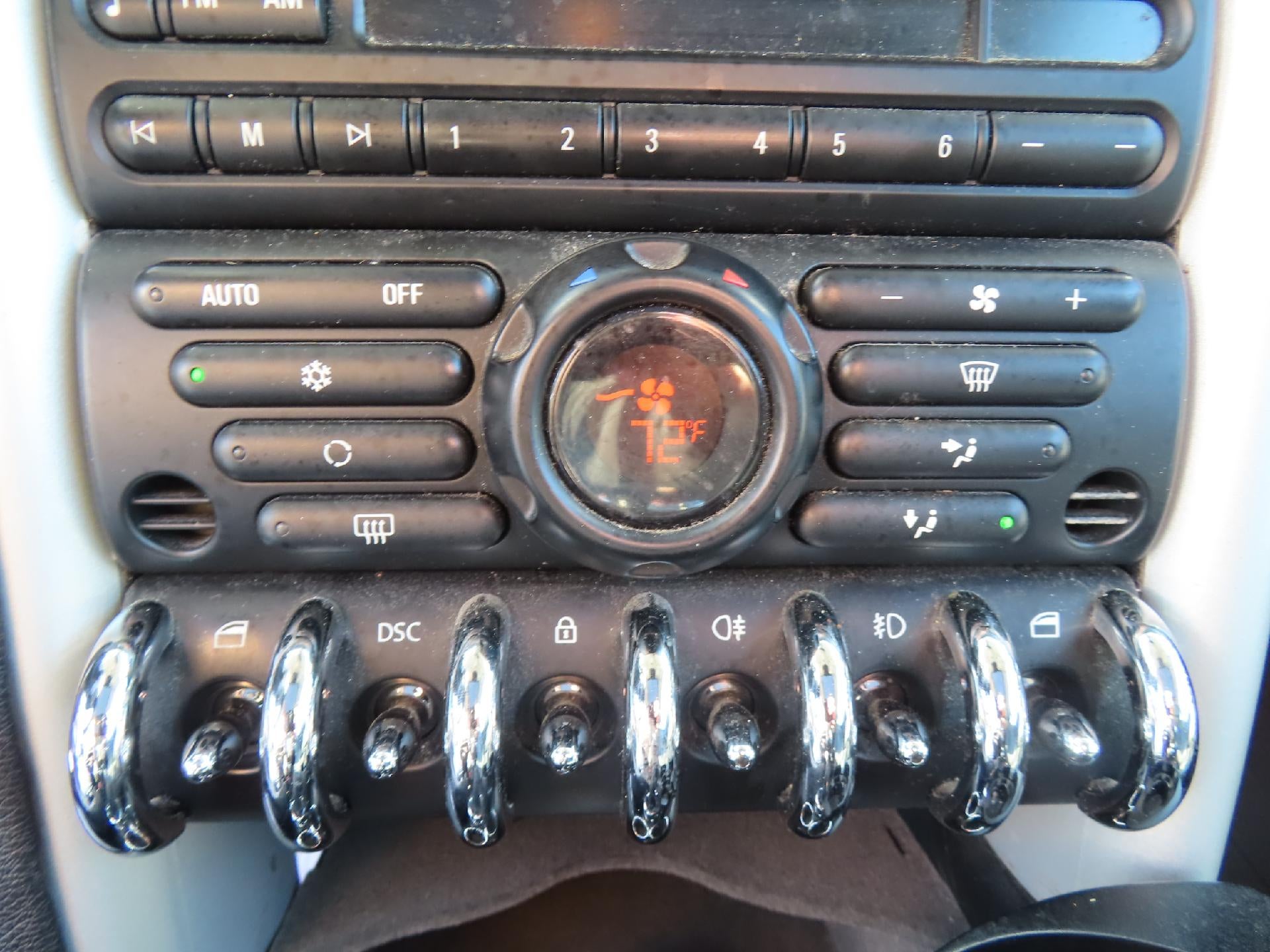 2003 MINI Cooper Hardtop Base